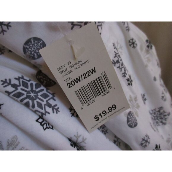 NEW Women's Snow Flake LS T-shirt 2X LS NORTHCREST White 20W/22W $19.99 NEW - Picture 6 of 7